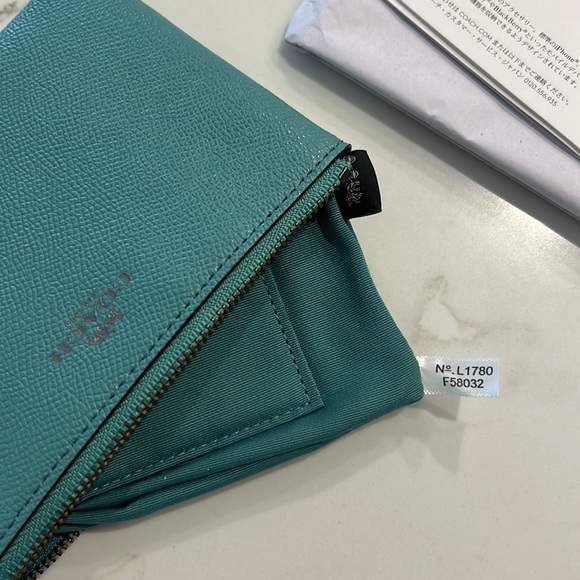 Coach Leather Corner Zip Wristlet Clutch - Picture 4 of 4